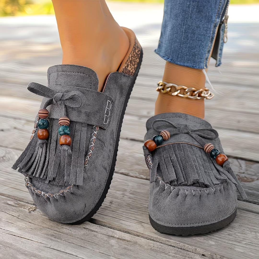 ÉILÍS | BOHEMIAN SUEDE TASSEL MOCASSINS