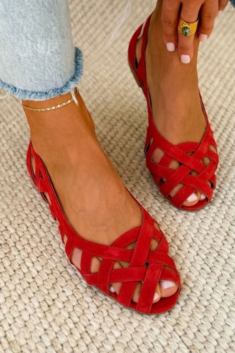 ELSPETH | WOVEN OPEN-TOE FLAT SANDALS