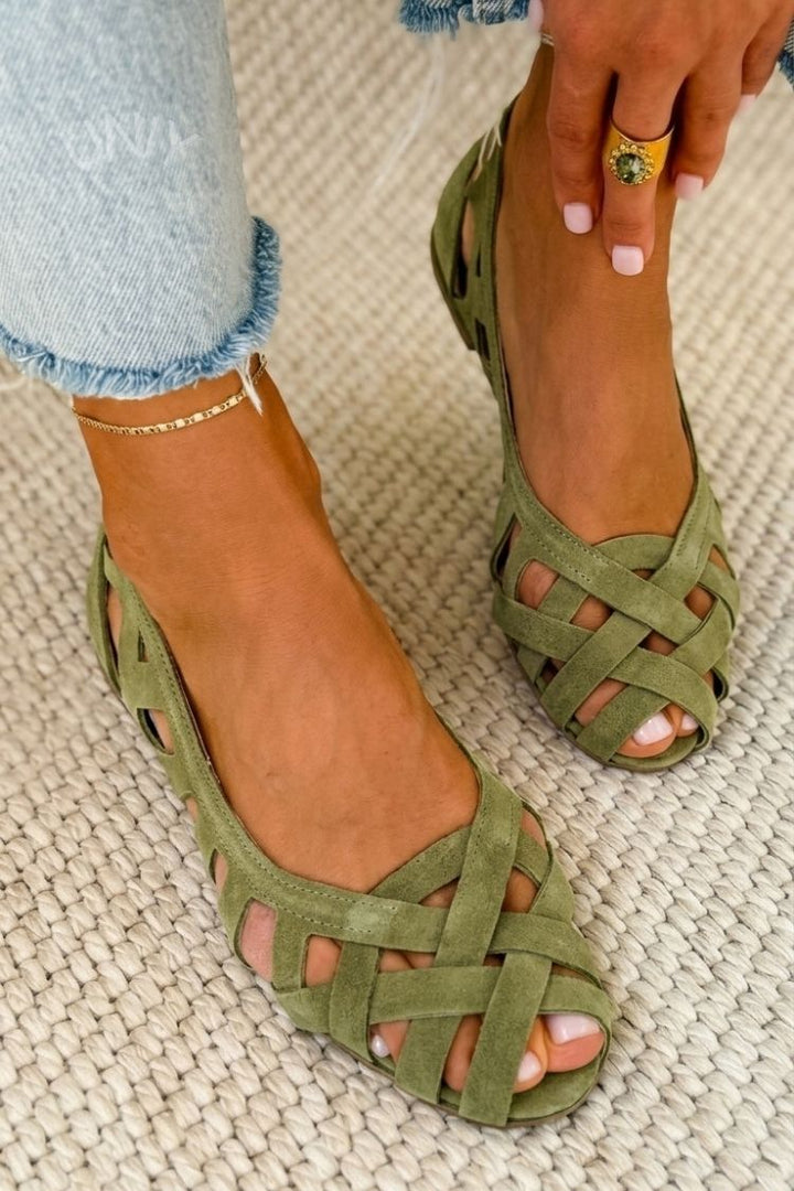 ELSPETH | WOVEN OPEN-TOE FLAT SANDALS
