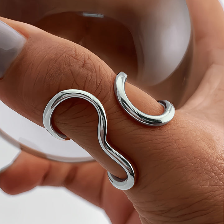 Sylvia | Asymmetric Wave Ring