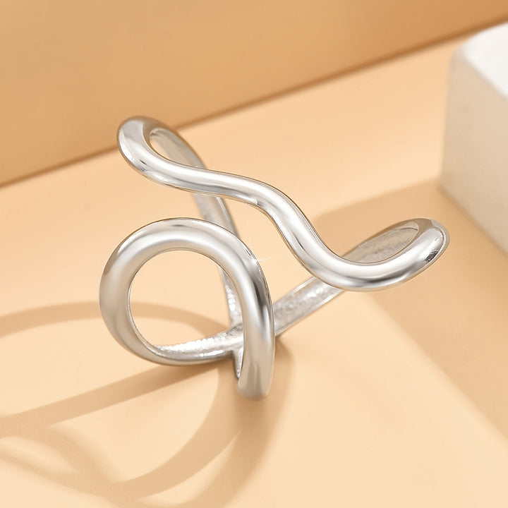 Sylvia | Asymmetric Wave Ring