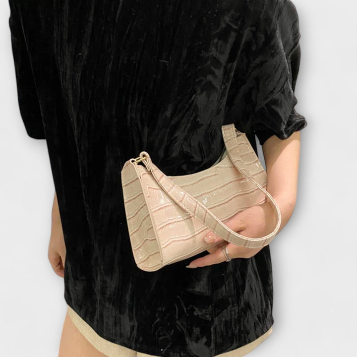 Everyday Leather Bag with Sturdy Handles