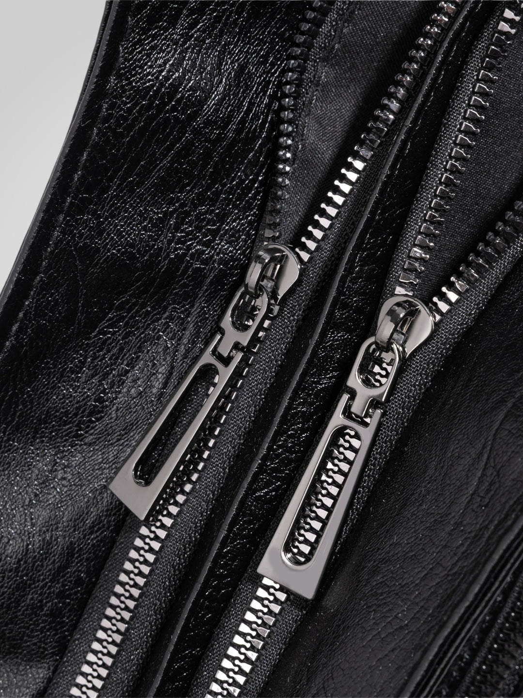 Multi-Pocket Everyday Crossbody Bag