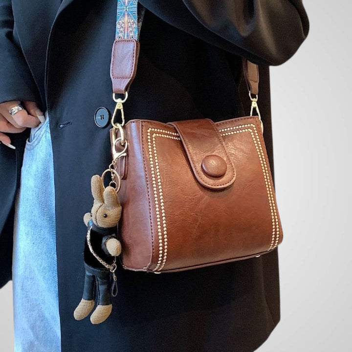 Retro Bag with Adjustable Wide Strap