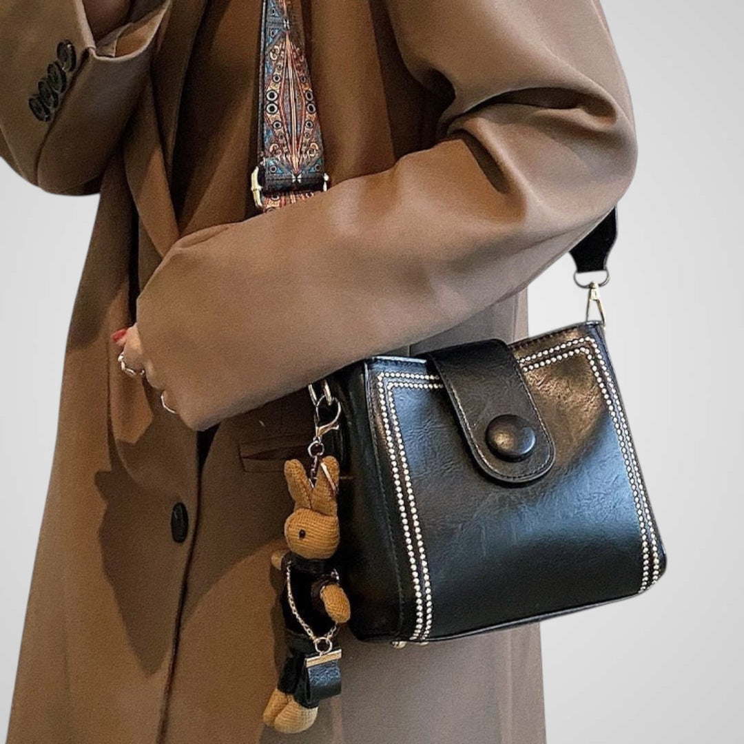 Retro Bag with Adjustable Wide Strap