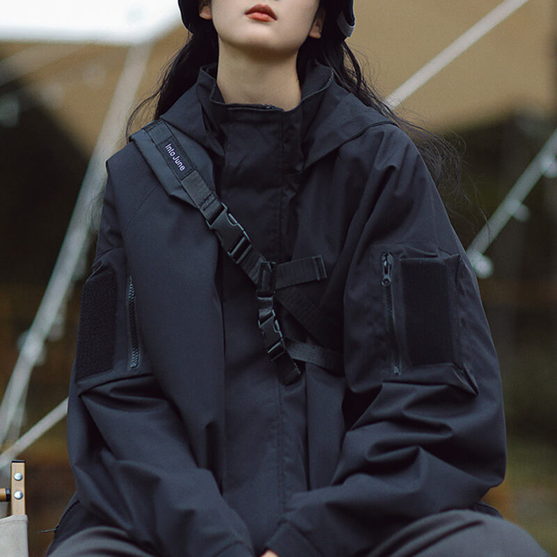 BEATRICE | Wind & Water-Resistant Hooded Jacket
