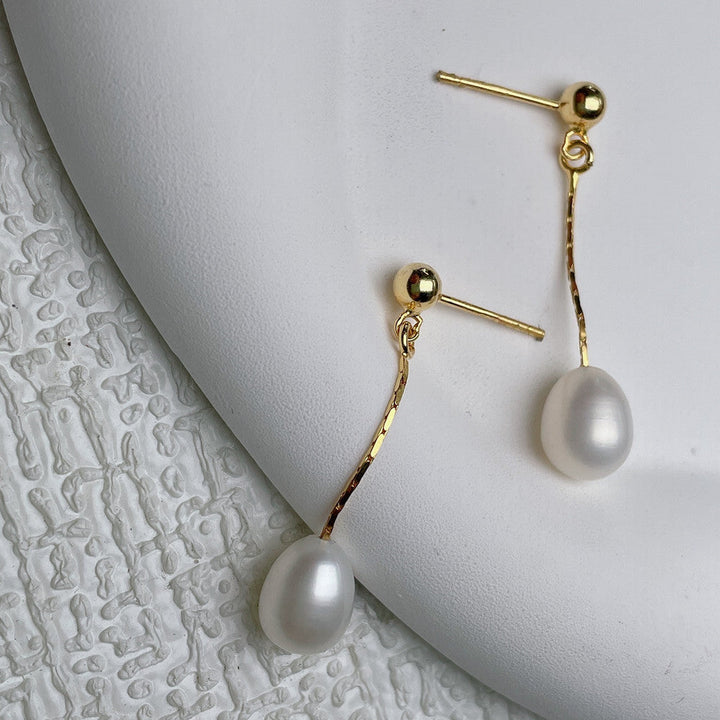Elena | Elegant Pearl Earrings