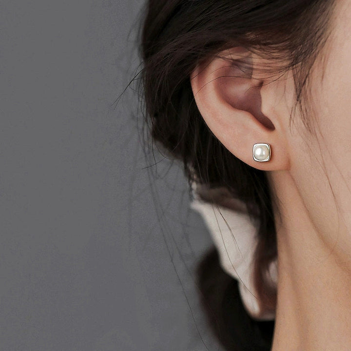 Margot | Freshwater Pearl Earrings