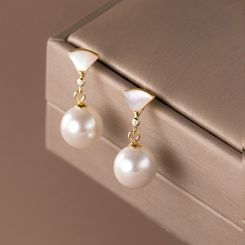 Vera | Silver and Pearl Earrings