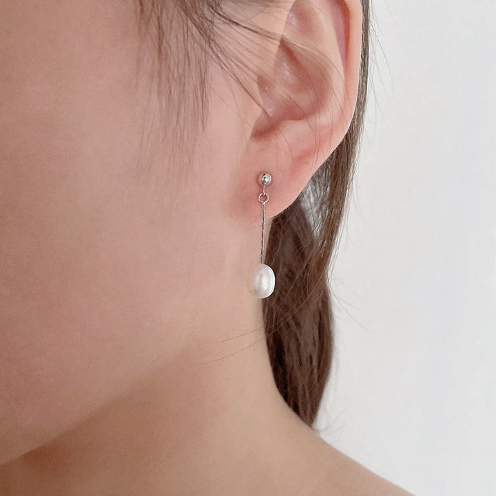 Elena | Elegant Pearl Earrings