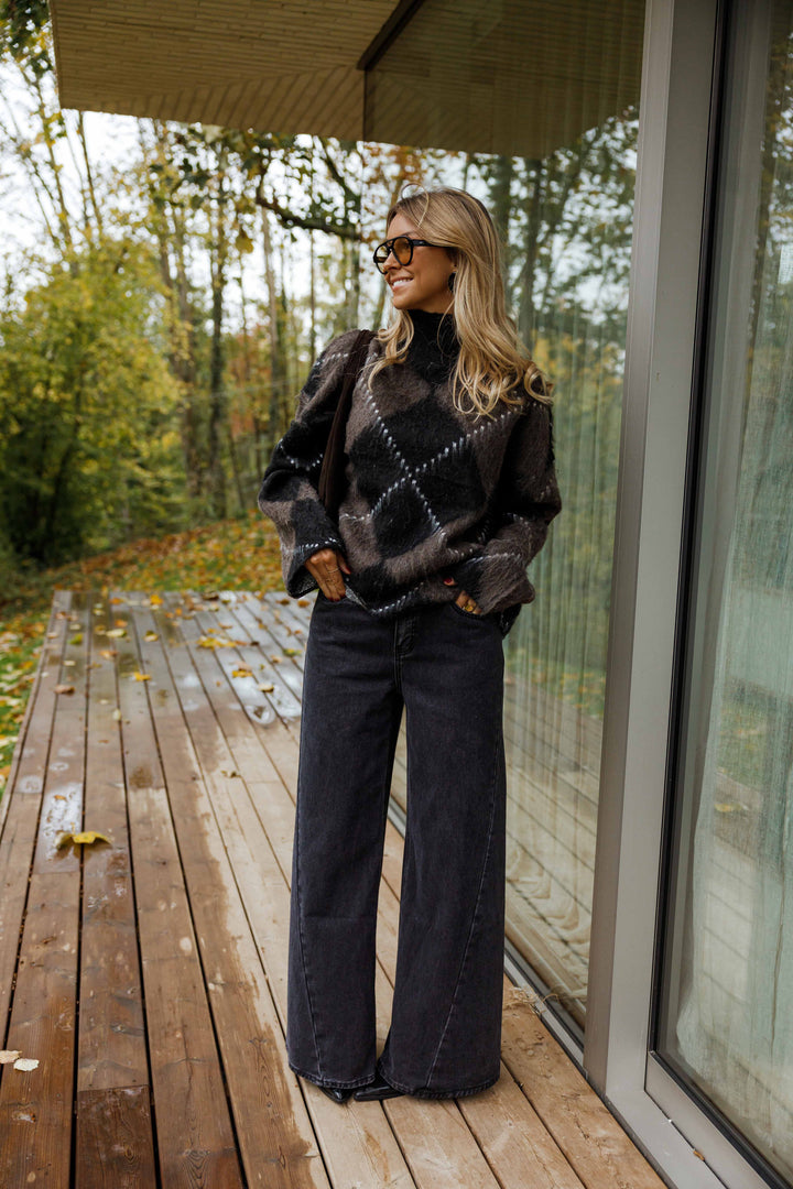 Long Sleeve Knit Jumper