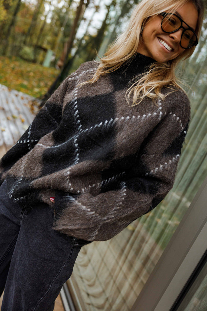 Long Sleeve Knit Jumper