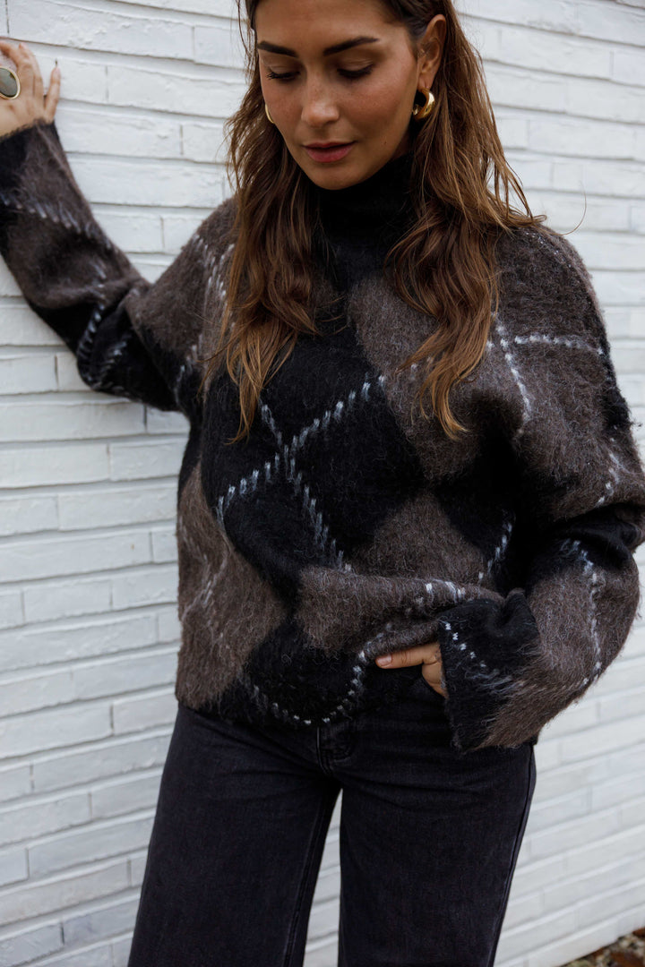 Long Sleeve Knit Jumper
