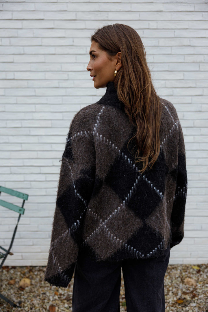 Long Sleeve Knit Jumper
