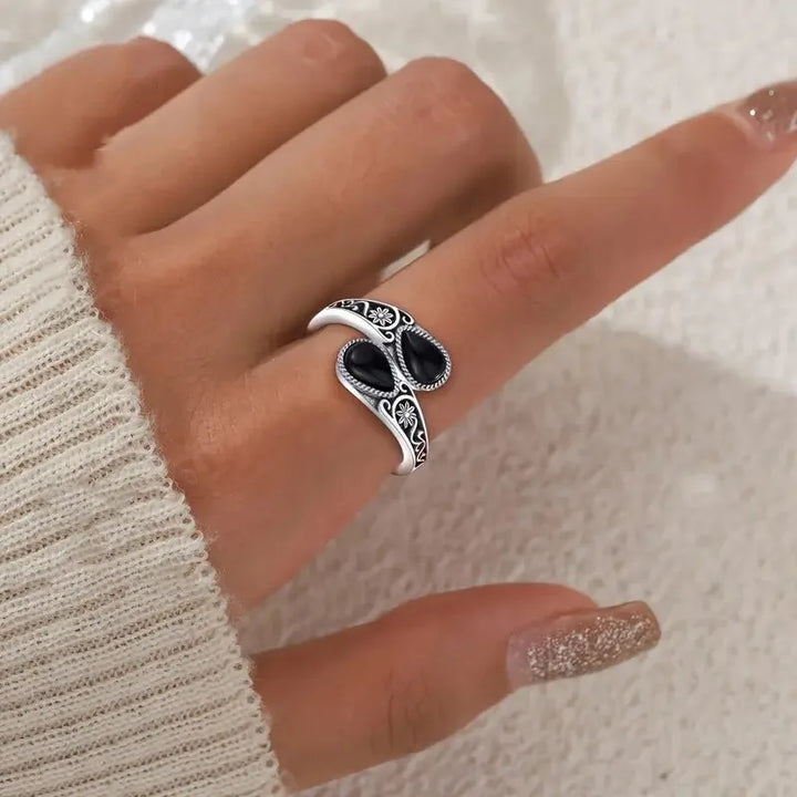 Phoebe | Moonstone Flower Ring