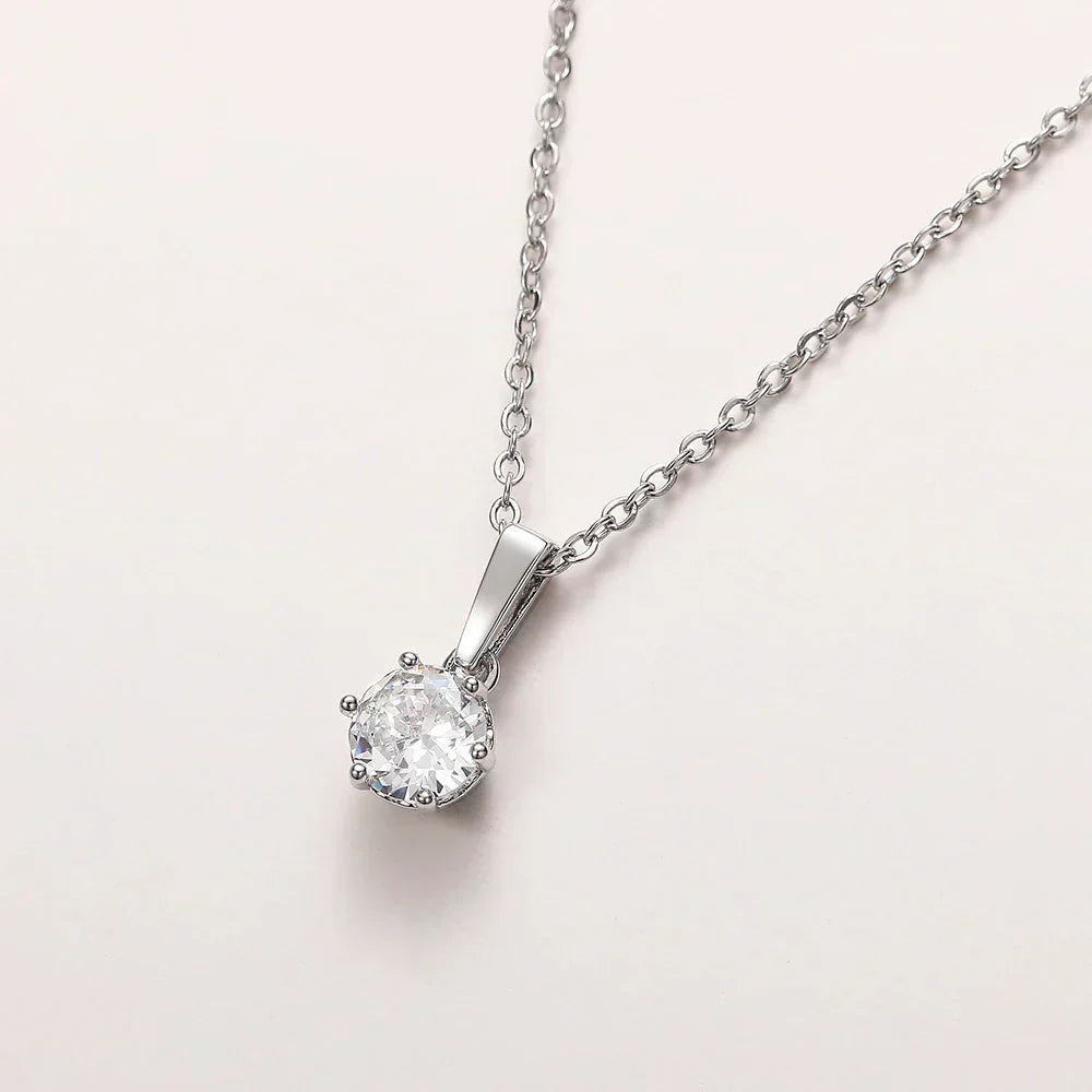 Kathleen | Classic Necklace with Zirconia Pendant