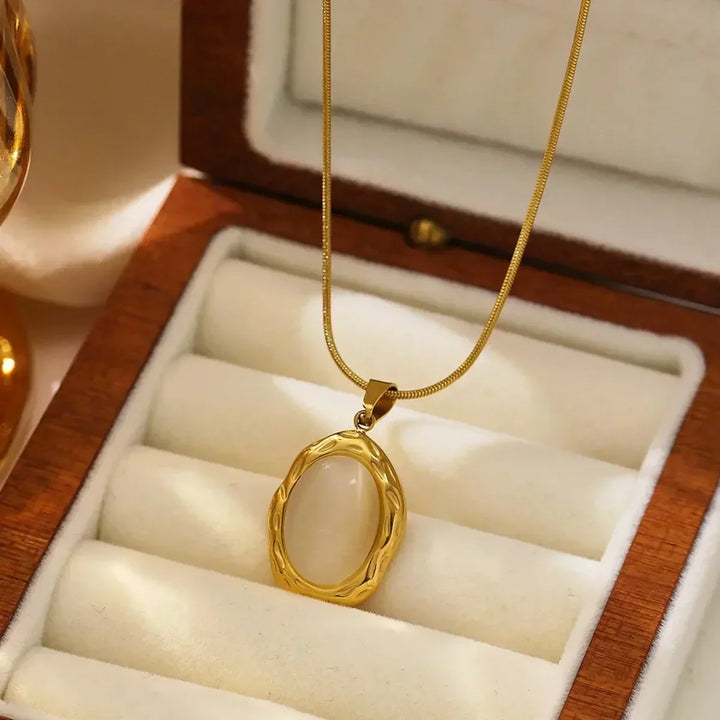 Cassandra | Gilded Cat's Eye Opal Necklace