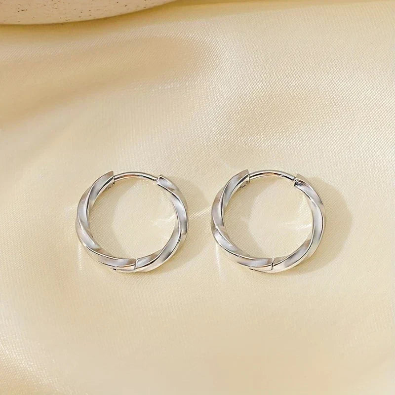 Greta | Minimalist Geometric Drop Earrings