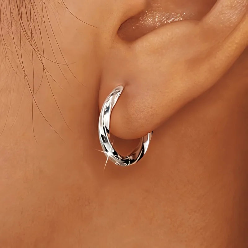 Greta | Minimalist Geometric Drop Earrings