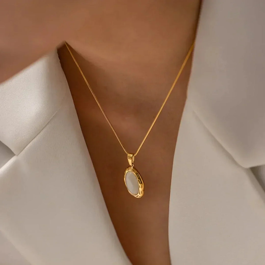 Cassandra | Gilded Cat's Eye Opal Necklace