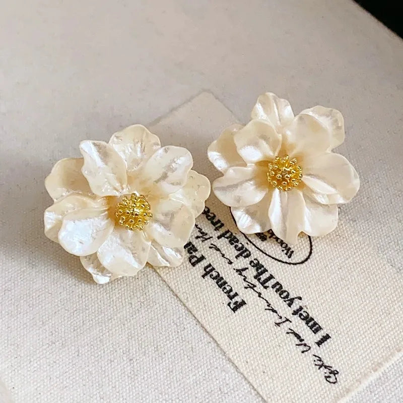 Elsie | White Acrylic Stud Earrings
