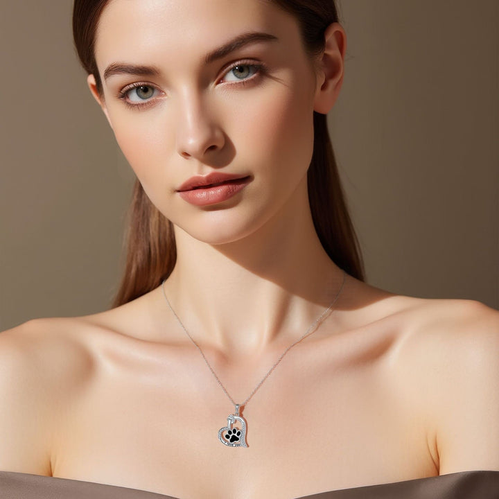 Poppy | Paw Print Pendant Necklace