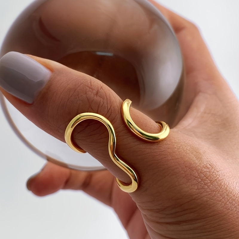Sylvia | Asymmetric Wave Ring