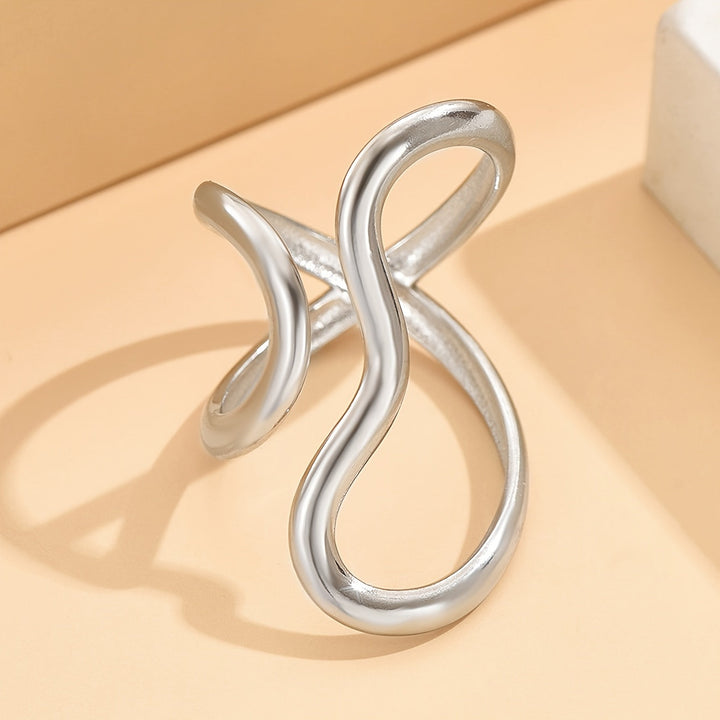 Sylvia | Asymmetric Wave Ring