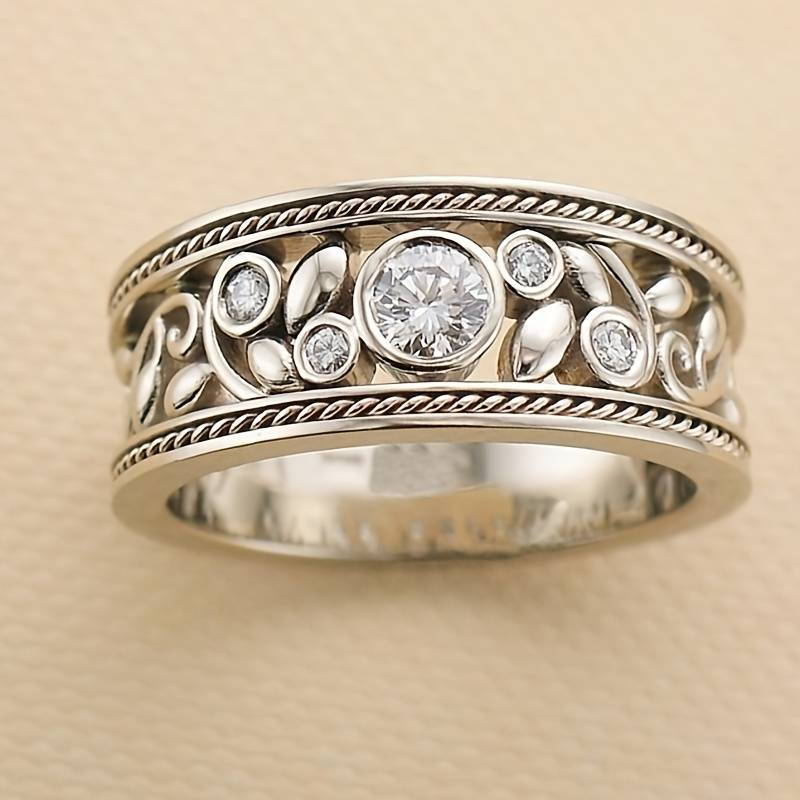June | Timeless Silver Ring with Zircon