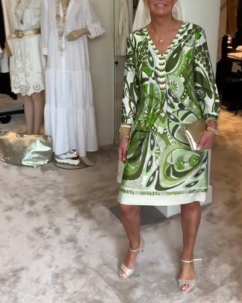 Brenda | Vintage Print V-Neck Dress