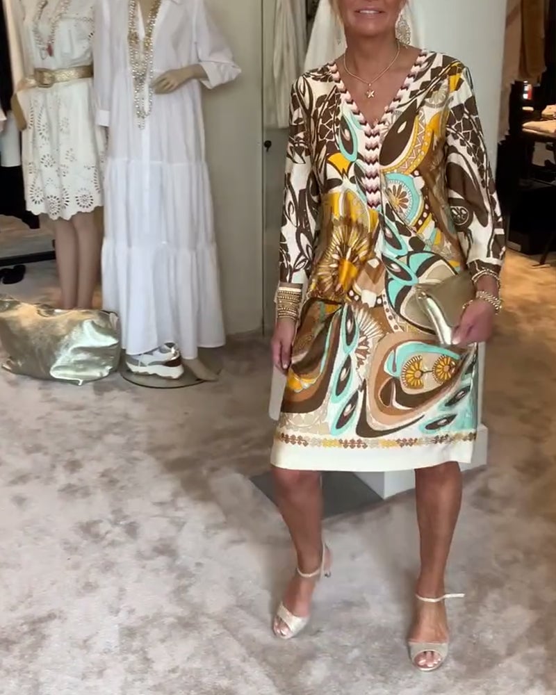 Brenda | Vintage Print V-Neck Dress